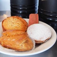 Xinia's Bakery pastries